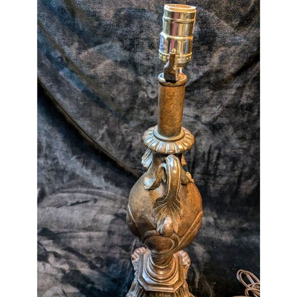 Vintage Art Deco wood carve lamp base. 22L x 7W - Picture 6 of 11